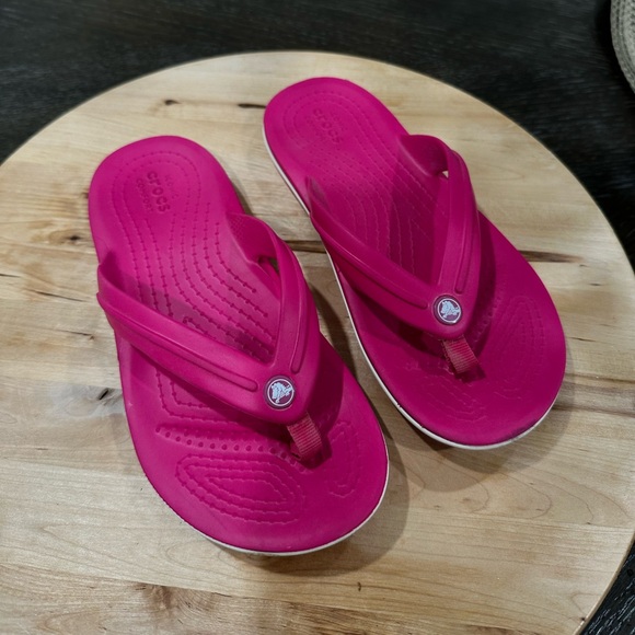 Pink Crocs - Picture 2 of 6